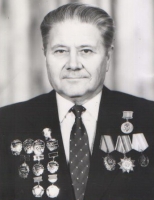 Киселев Август Александрович (1931 - 1999)